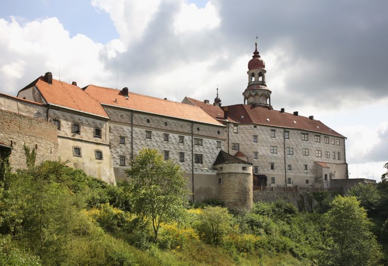 Údolím Metuje přes Peklo k pevnosti Dobrošov